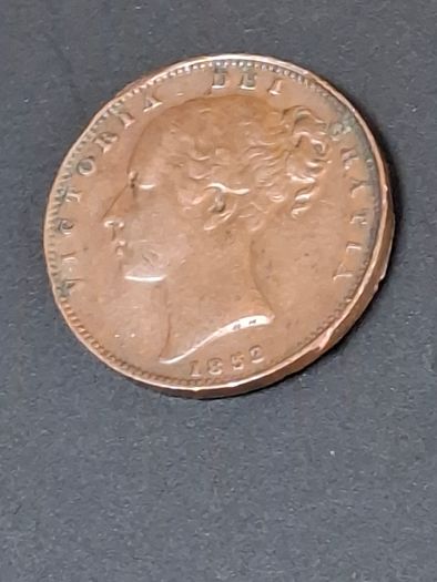 Farthing coins