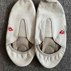 Kids Gym shoes size 37