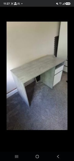Office desk + Chair