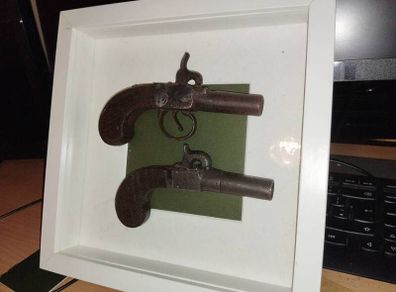 antique pistols