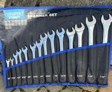 spanner set