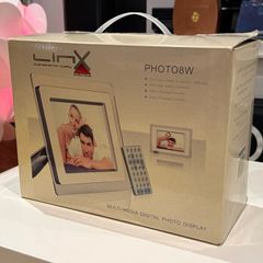 Linx PHOTO8W 8 inch Digital Photo Frame - Brand New