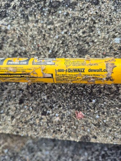 DeWalt crowbar