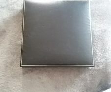 Small storage box
