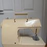 Vintage Singer Starlet Sewing Machine Image 2