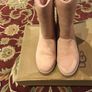 Genuine UGG Boots size EU-40, UK-7 Image 2