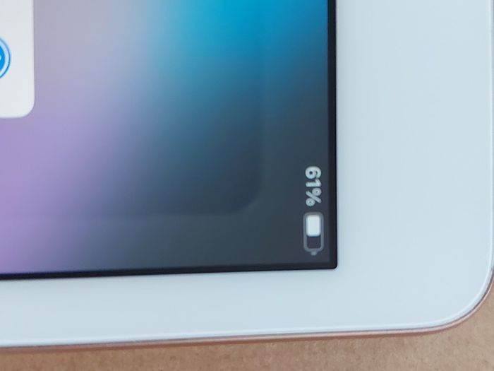 Apple Ipad 7th Generation, 32 GB, in very good cosmetic condition, Activation Locked to previous owner