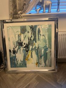 large wall picture