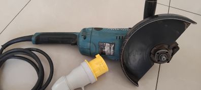 Makita GA9020 230mm 9" Angle Grinder 110v