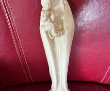 Goebel Madonna & Child Figurine