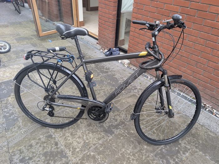Hybrid Bike