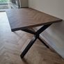 Kitchen table Image 3