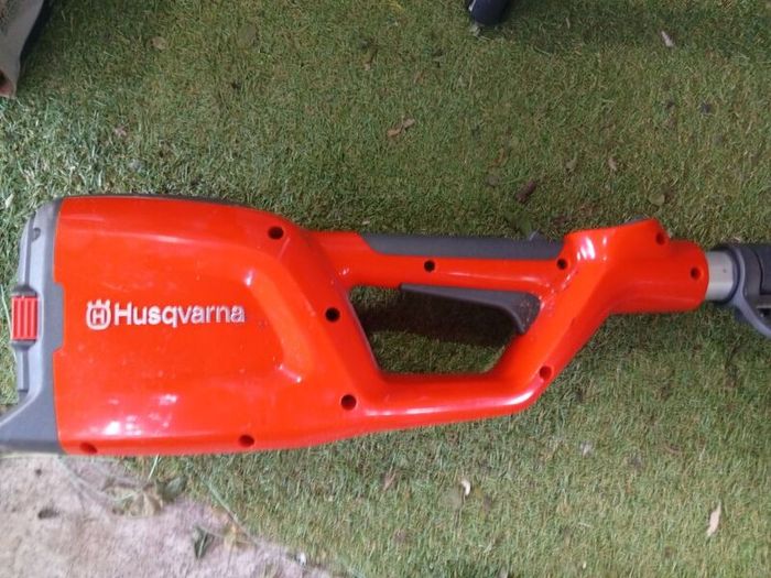 husqvarna multi tool trimmer