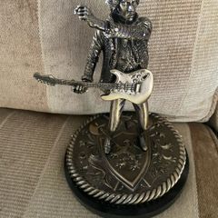 Jimi Hendrix bronze statue .. limited to 500