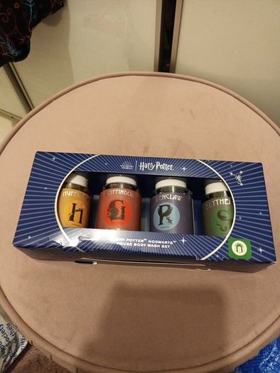 Harry Potter body wash x 4