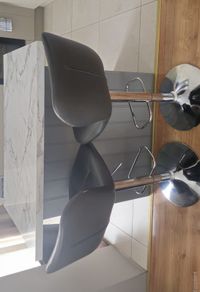 Kitchen Island / Breakfast Bar Table with Stools