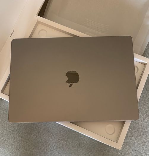 Macbook Air M3 15" 16GB 1TB