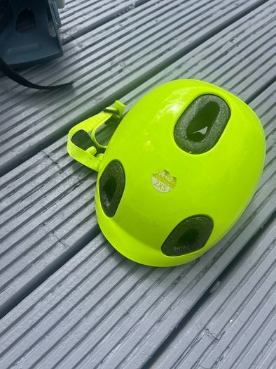 Kids Bike Seat and helmet
