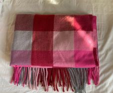 Gorgeous Pink/Red Checked Oversized Scarf Wrap Shawl Pashmina