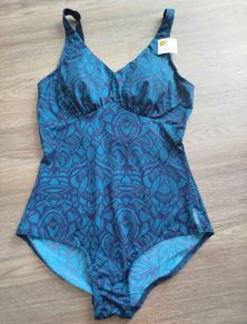 Women's swimsuit