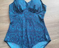 Women's swimsuit