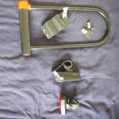 Decathlon Elops Bike Accessories Bundle - Heavy Duty D-Lock & Front/Rear LED Light Set