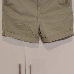 F&F women's short pants.