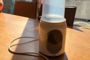 bottle warmer