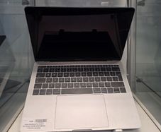 Apple MacBook Pro 13 2017