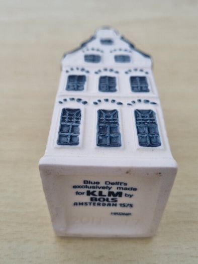 KLM Delft Blue ceramic collector's house number 17