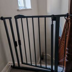 Safetots stair gate x2