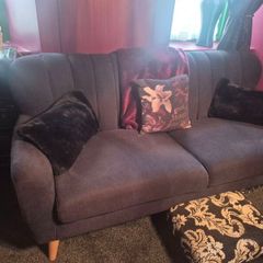 stunning 3 seater sofa
