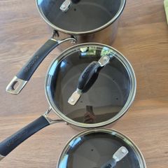 Set of 3 Circulon saucepans