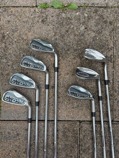 Full Set of Golf Clubs