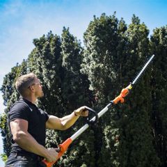 Yardforce Pole Hedge Trimmer