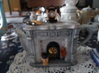 VTG Novelty Teapot " Teapottery Co."