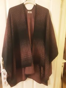 OFFER ACCEPTED .. Cape/Retro Style Houndstooth Cape  ..  Super Cozy Oversized Wrap Design, a New Fashion Trending for Winter