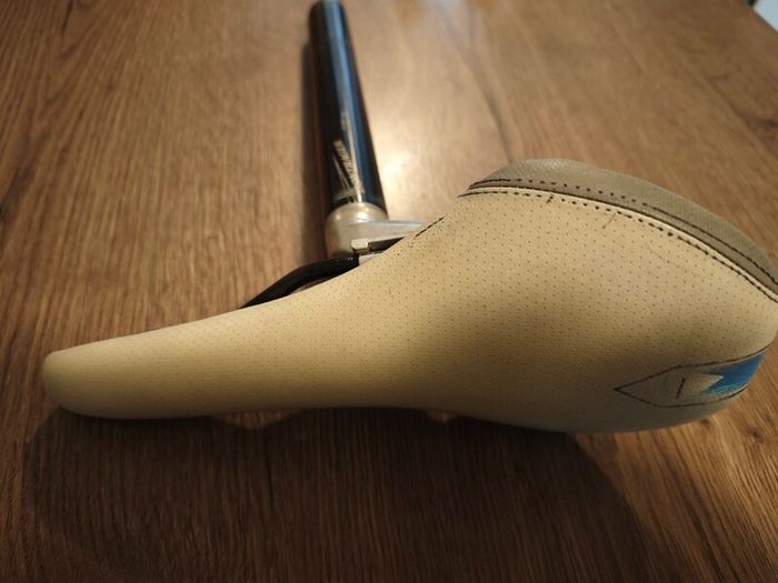 Seatpost & Saddle