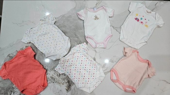 Lovely baby girl clothes bundle 0-3 months
