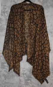 Esmara Poncho