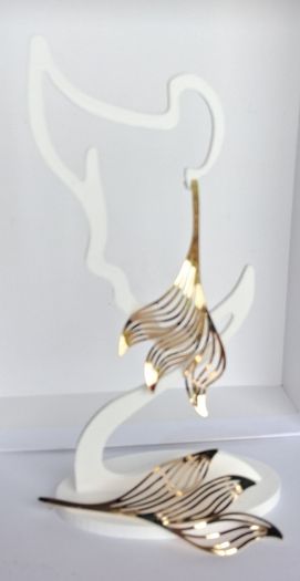Gold Wavy Sculpted Fluid Leaf Earrings