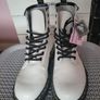 Dr Martens Image 2