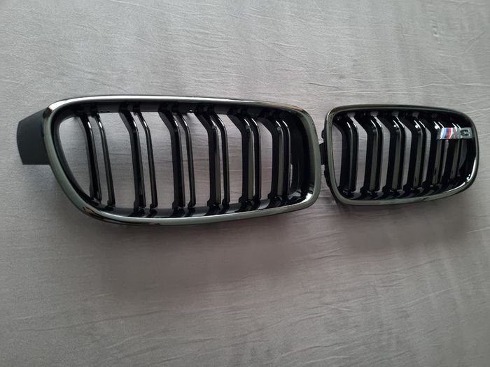 BMW 3 Series F30 F31 Kidney Grilles With M3 Badge Brand New