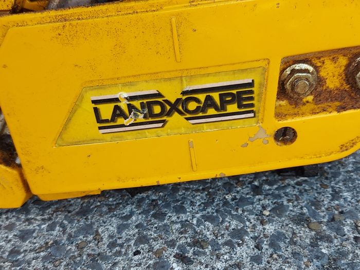 LANDXCAPE Petrol Chainsaw, working great and in excellent condition