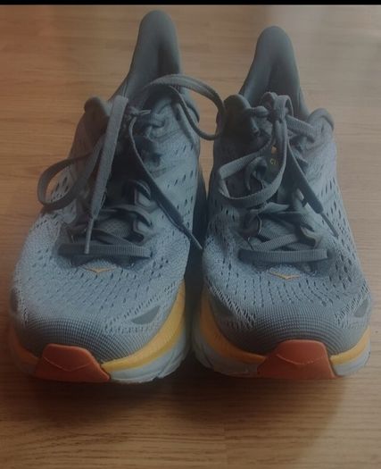 Hoka One One Clifton 8 Men's UK 9 / EU 43.5
