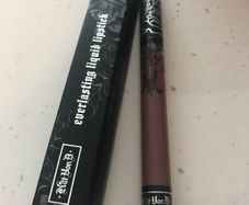Kat Von D Everlasting Liquid Lipstick in Sanctuary - New / Boxed