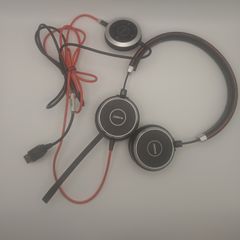 Jabra Headset with Microphone and In-Line Control Pad