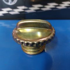 Volvo fuel cap