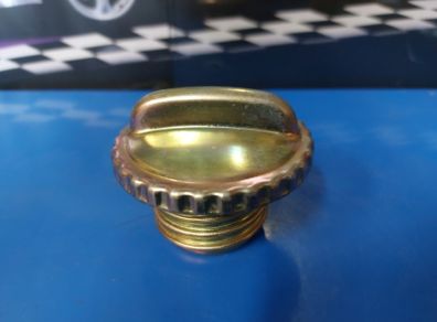 Volvo fuel cap