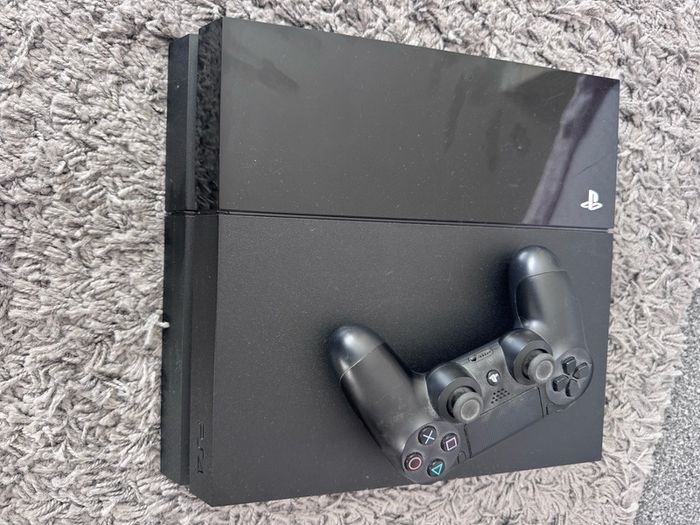 Play Station